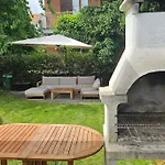 Con Piscina A Un Passo Da Torino Апартаменты