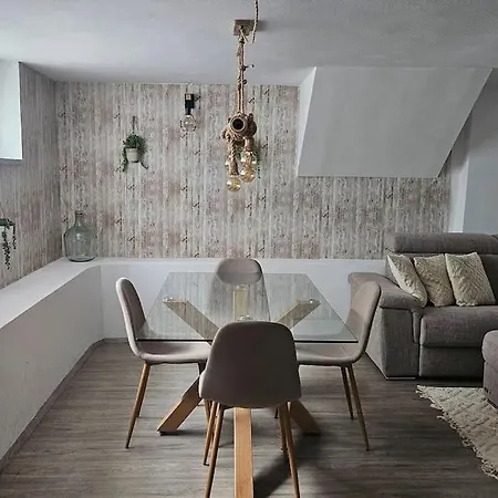 Con Piscina A Un Passo Da Torino Appartamento Settimo Torinese