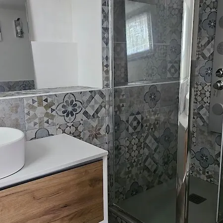 Con Piscina A Un Passo Da Torino Апартаменты *