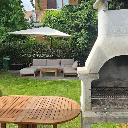 Con Piscina A Un Passo Da Torino Apartamento