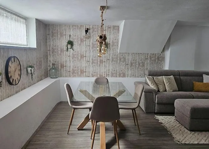 Con Piscina A Un Passo Da Torino Appartement Settimo Torinese